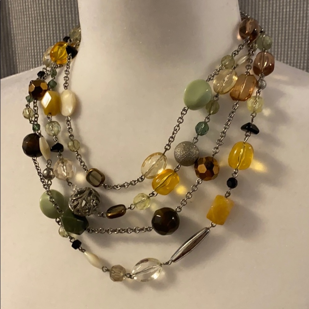Lia Sophia beaded necklace